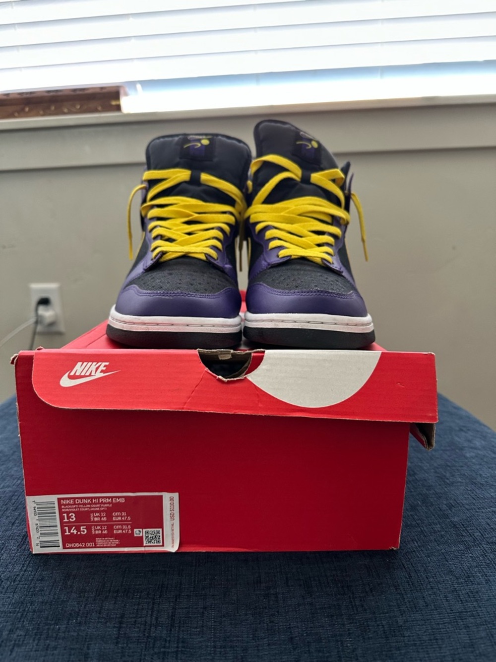 Nike Dunk High EMB
Lakers